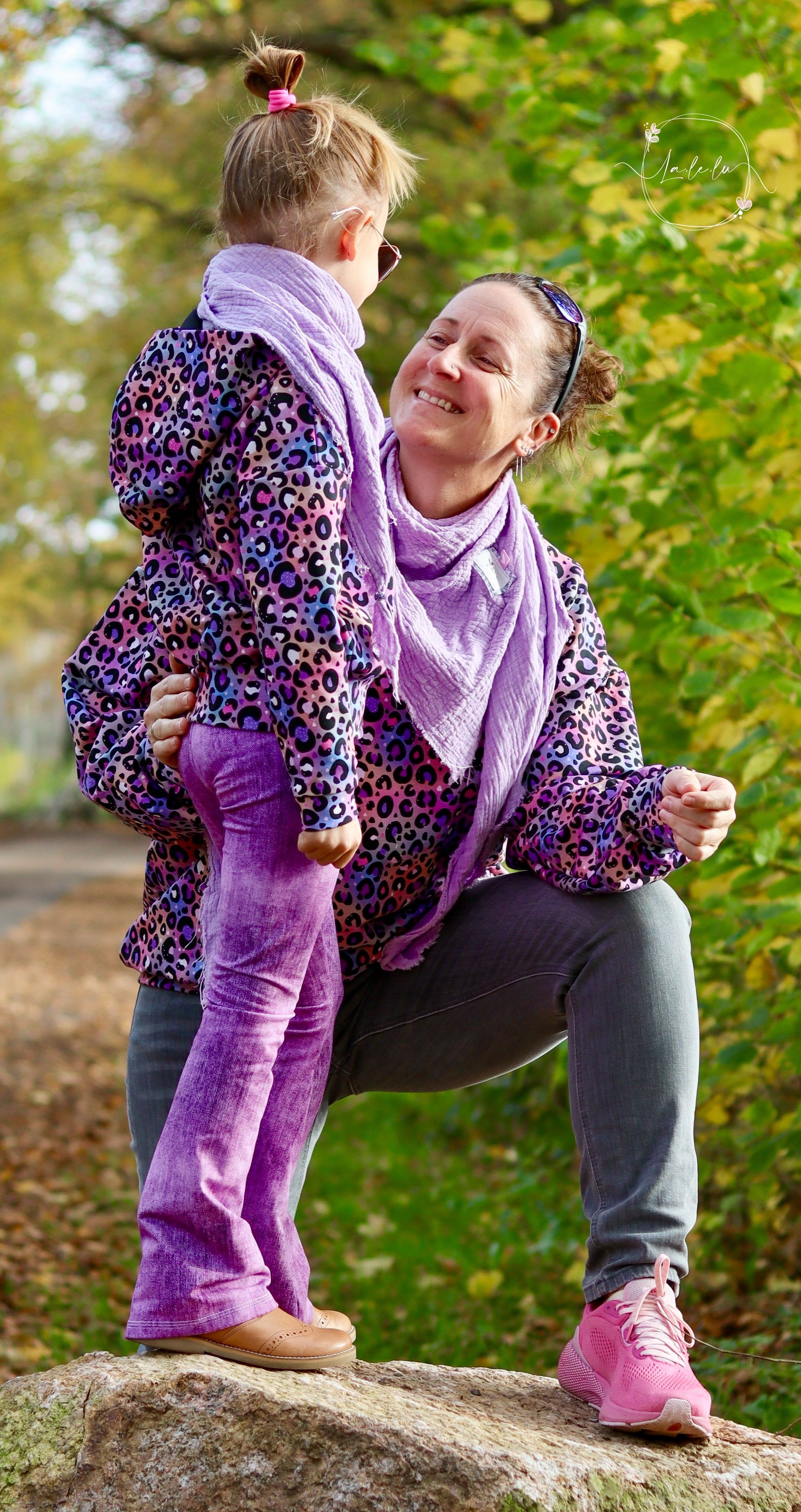 Lila Leo  Dauervorbestellung